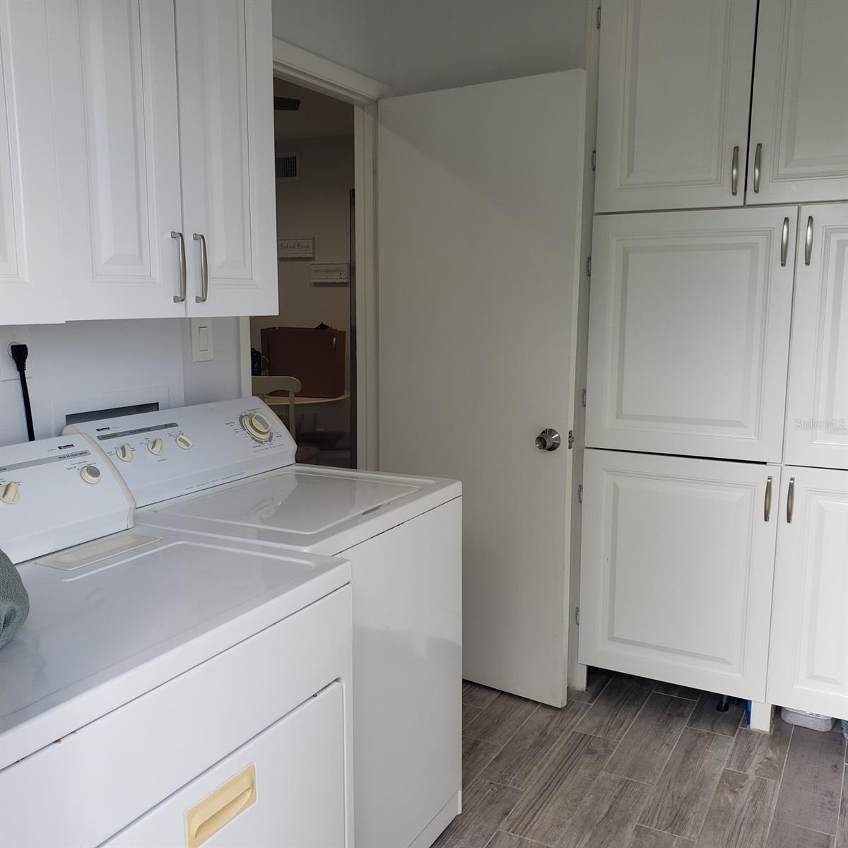 PALMA SOLA HARBOUR SEC 1 - Residential Lease