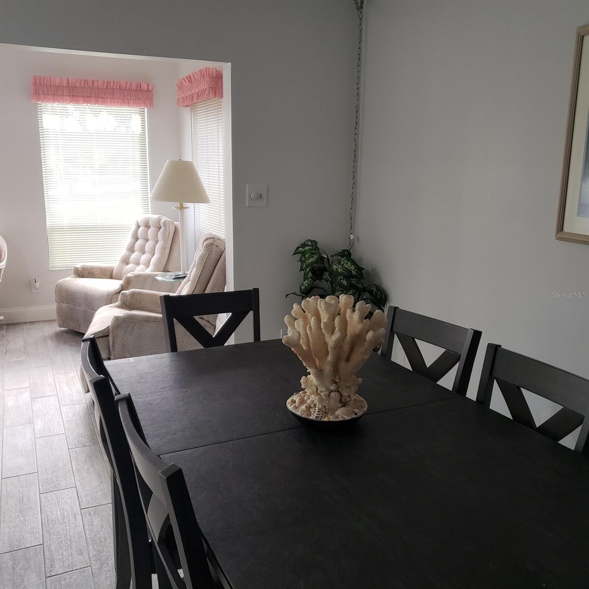 PALMA SOLA HARBOUR SEC 1 - Residential Lease