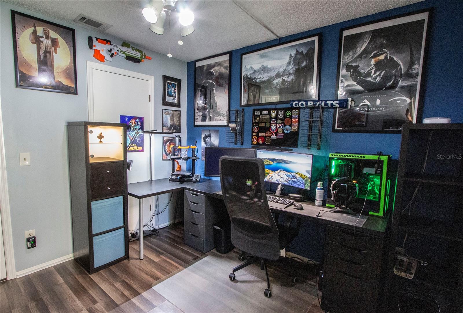 TOWNHOMES OF COUNTRY RUN PH - Residential