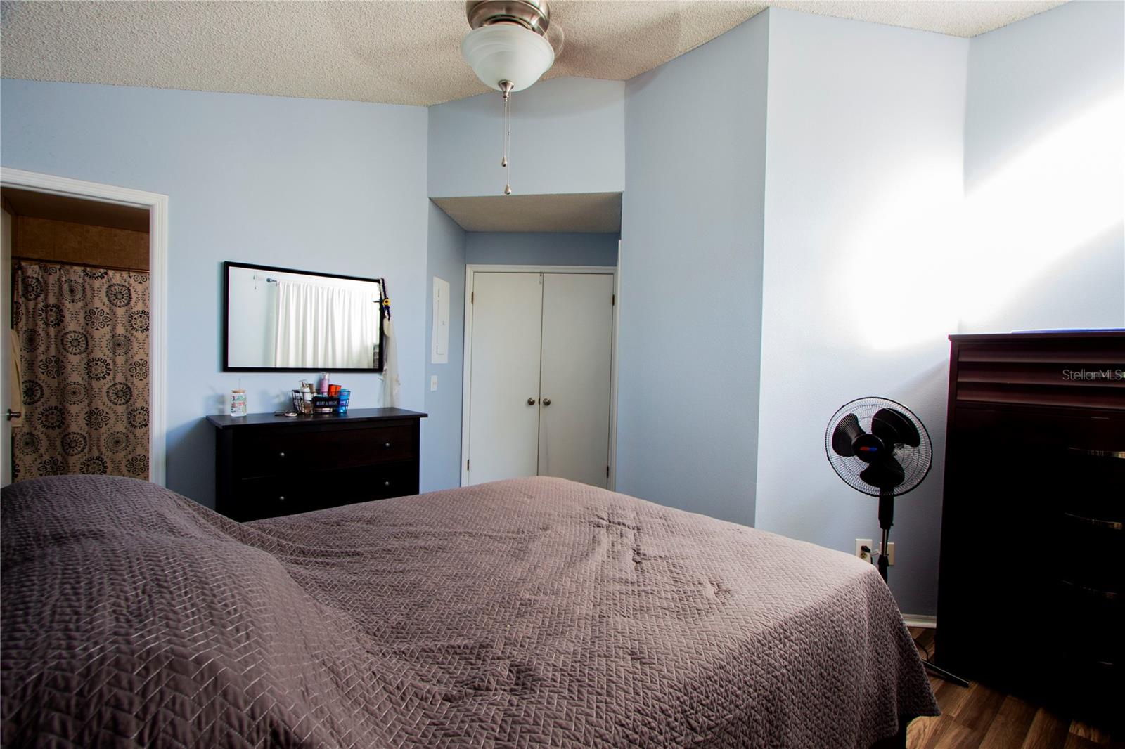 TOWNHOMES OF COUNTRY RUN PH - Residential