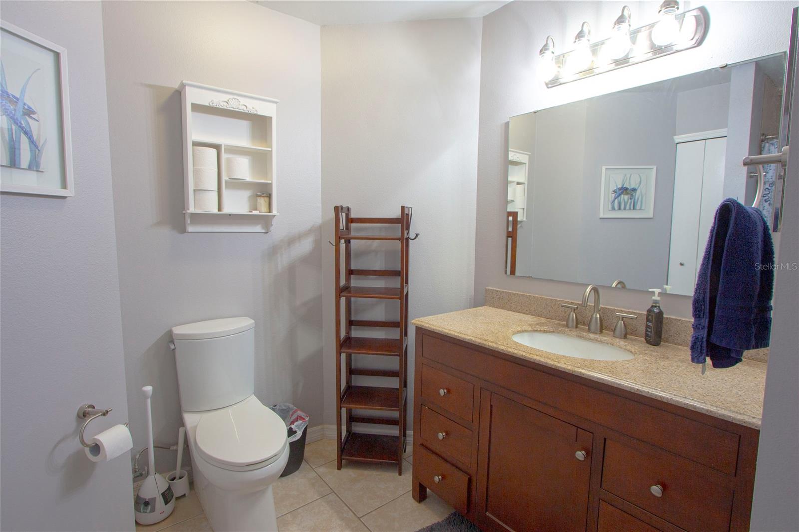 TOWNHOMES OF COUNTRY RUN PH - Residential