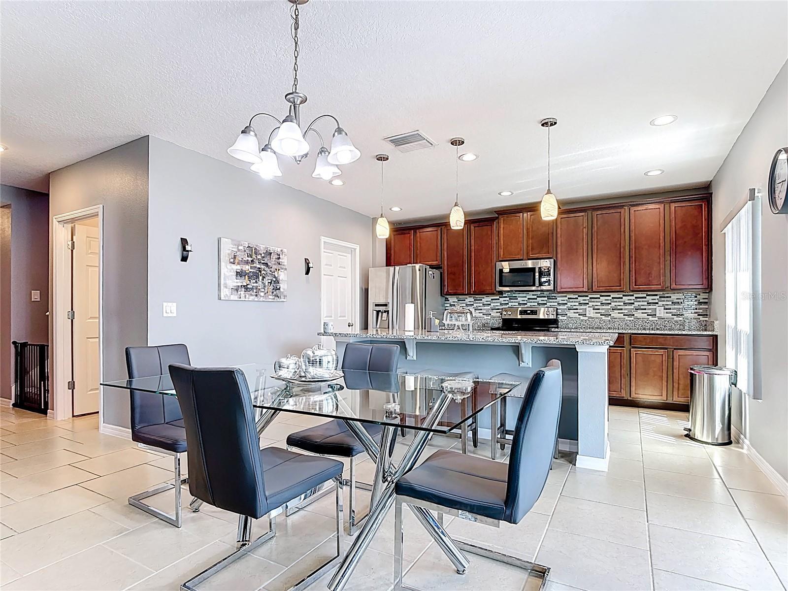 DAVENPORT ESTATES - Residential