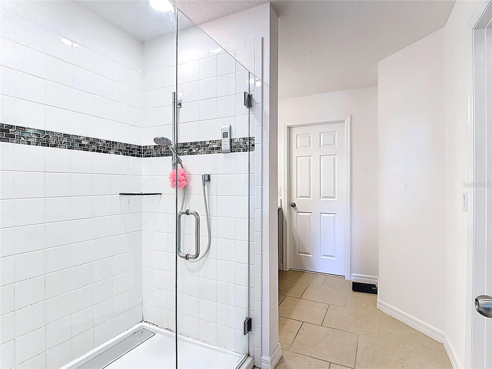 DAVENPORT ESTATES - Residential