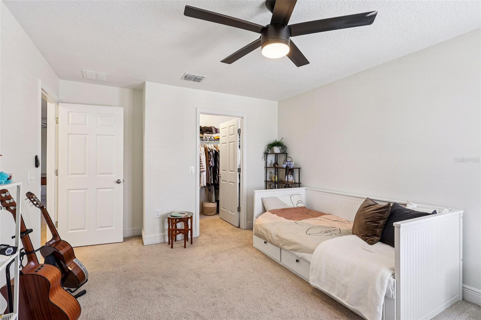 BELLALAGO PH 7L - Residential