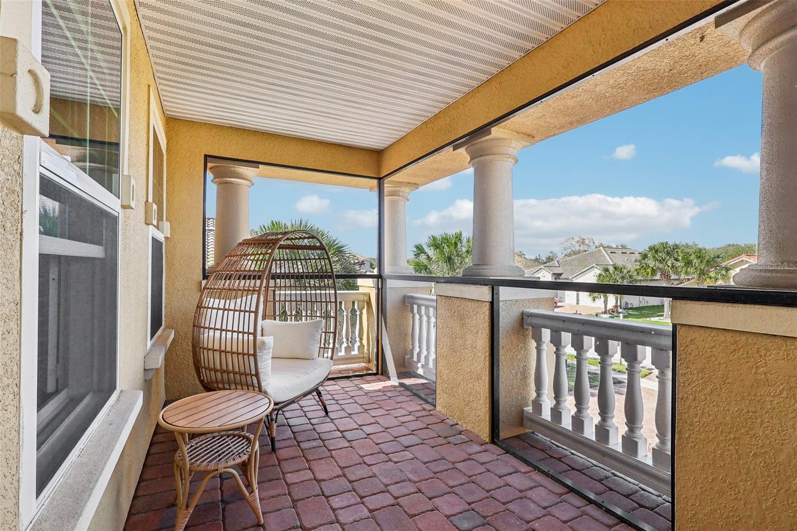 BELLALAGO PH 7L - Residential