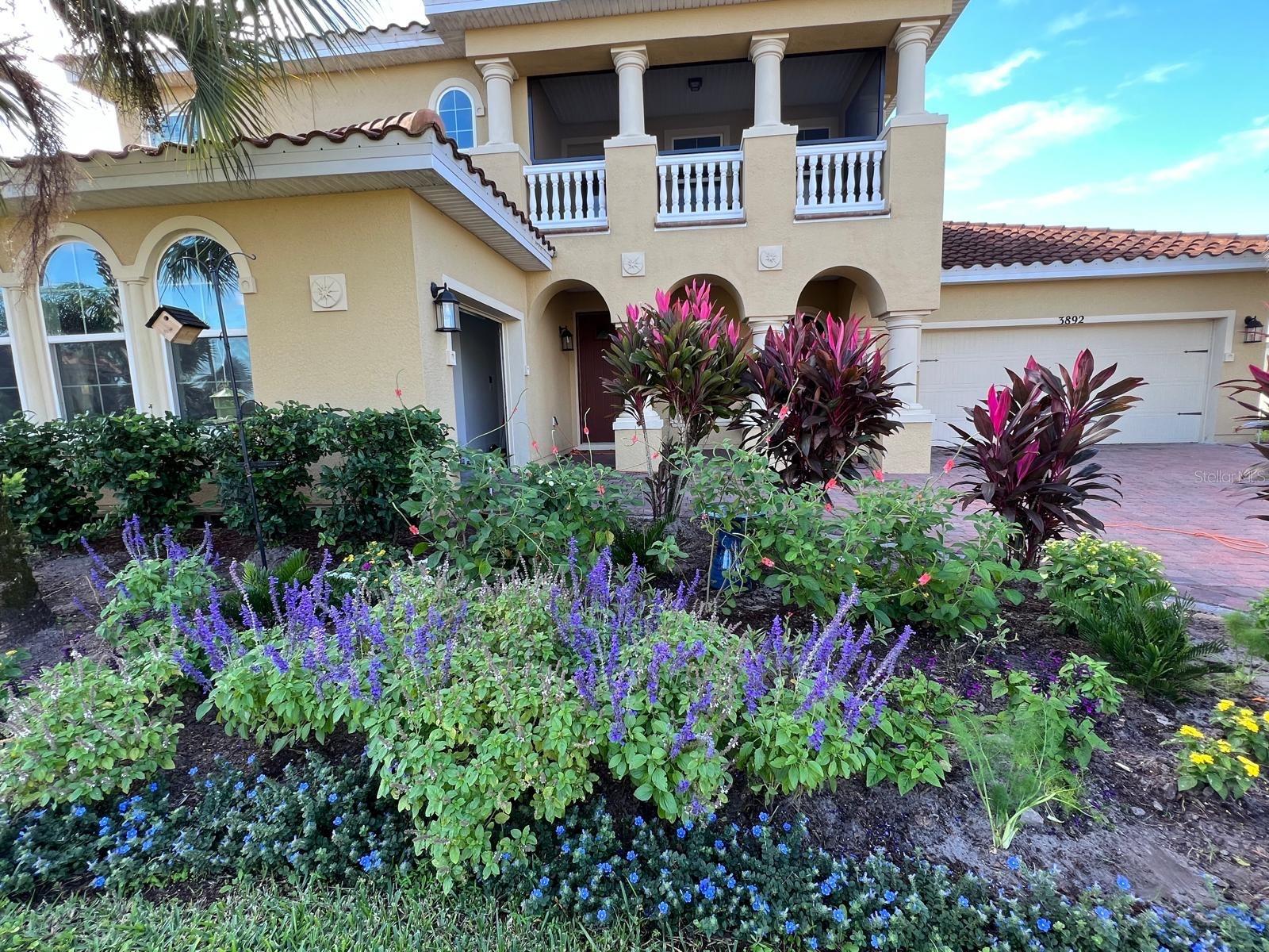 BELLALAGO PH 7L - Residential