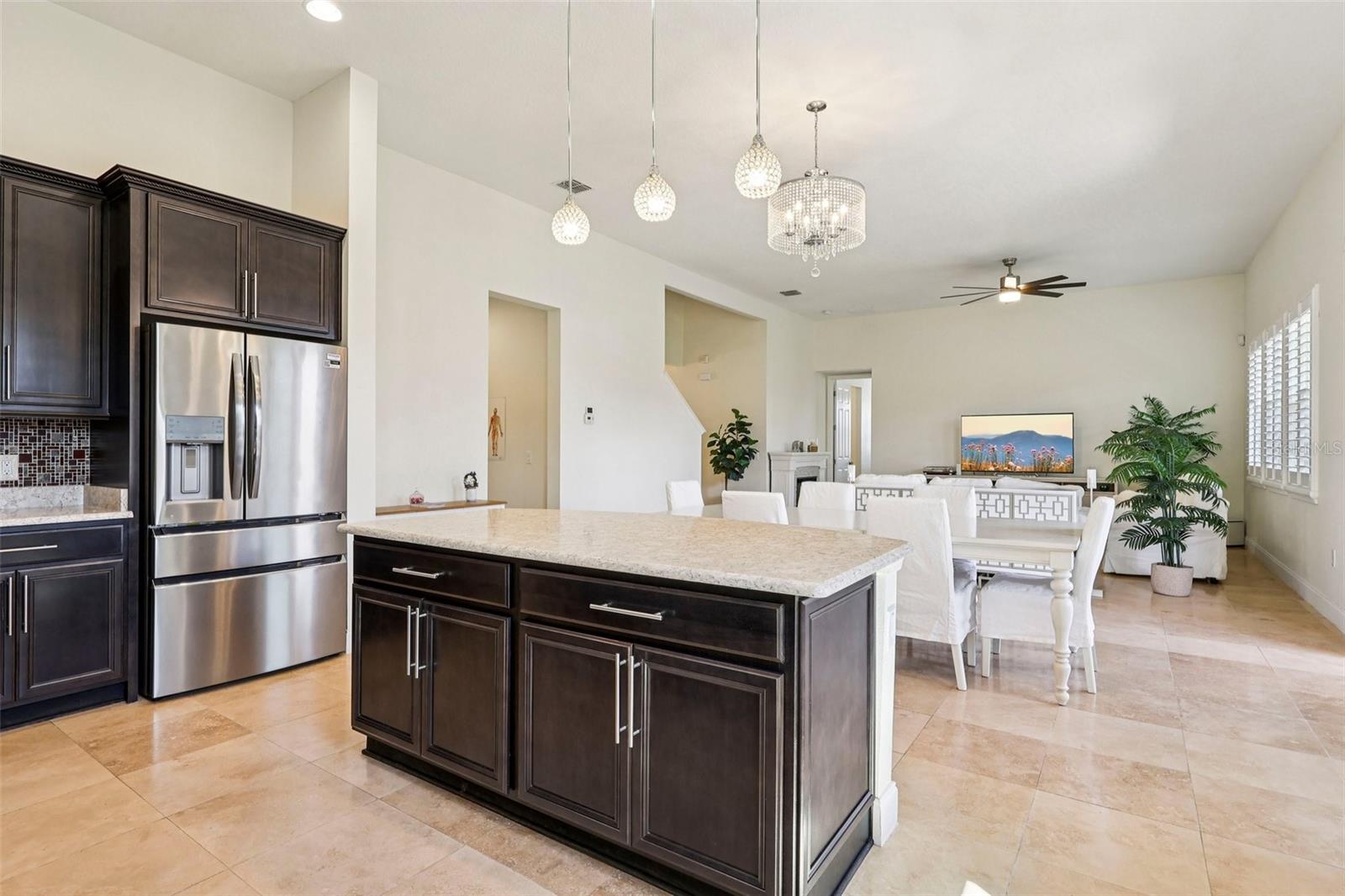 BELLALAGO PH 7L - Residential