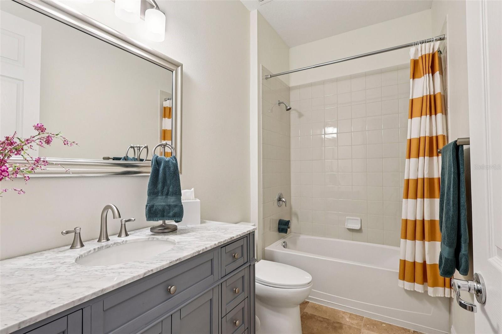 BELLALAGO PH 7L - Residential