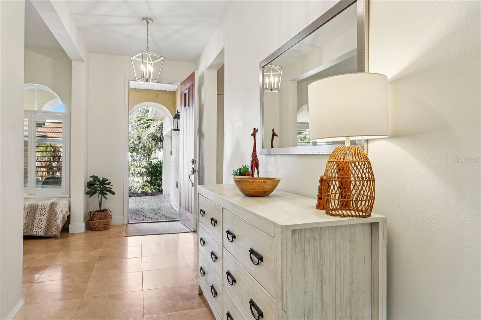 BELLALAGO PH 7L - Residential