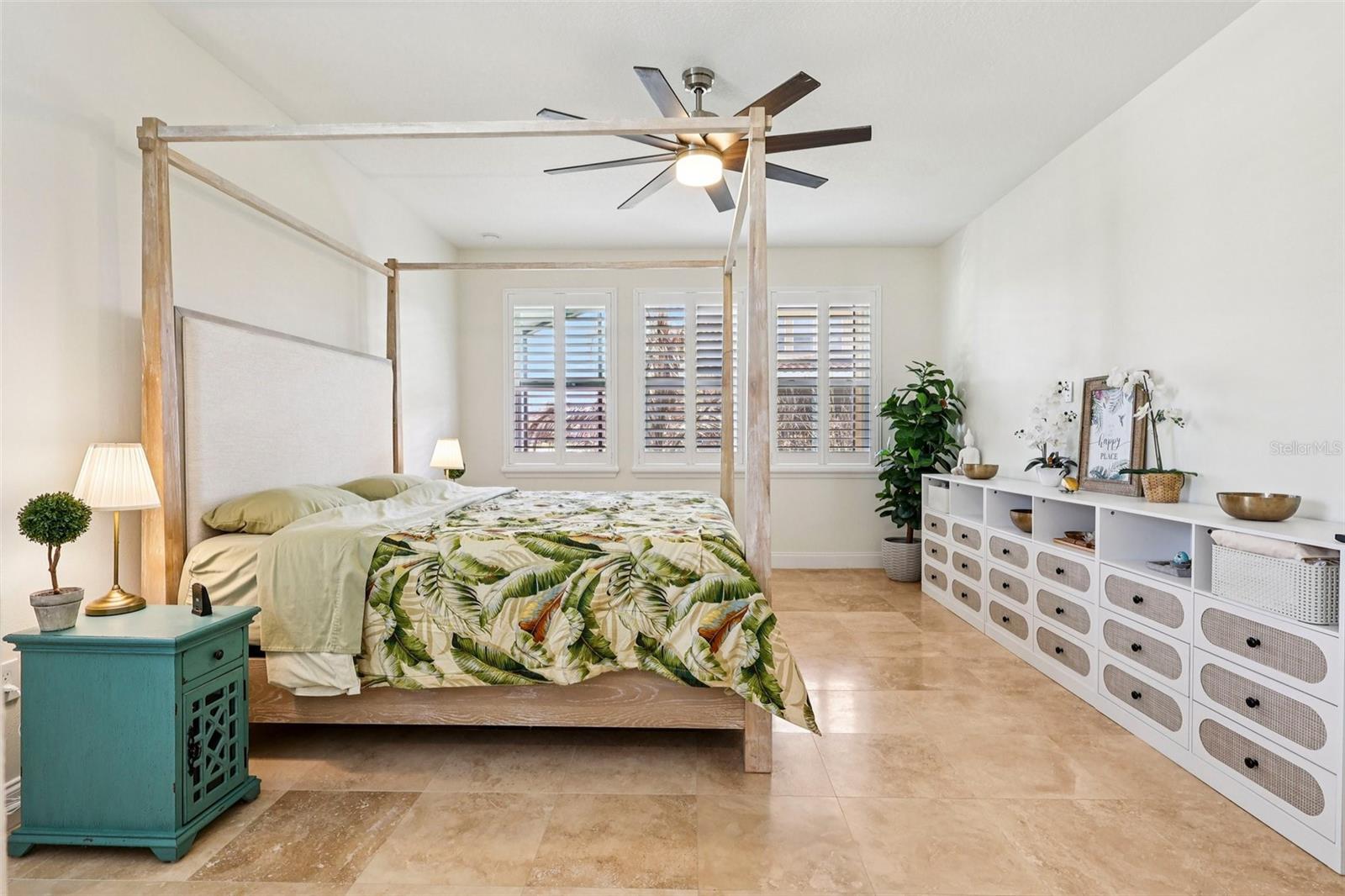 BELLALAGO PH 7L - Residential