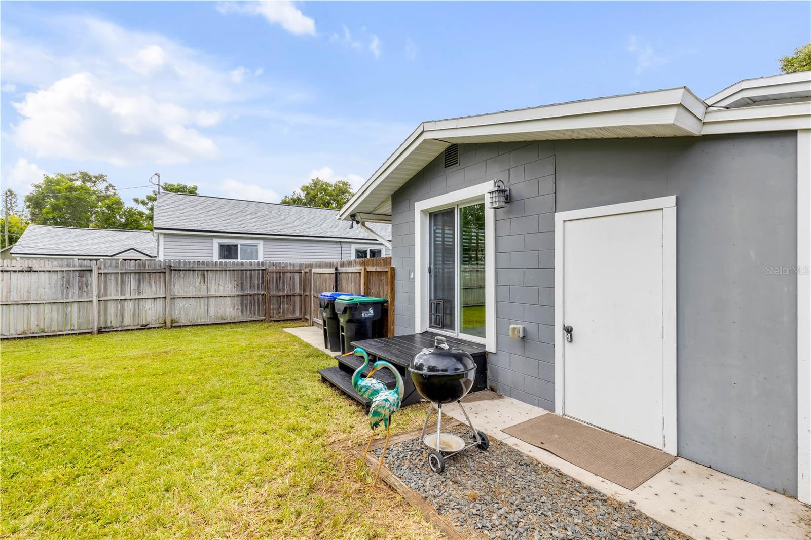 LAKE KILLARNEY - Residential