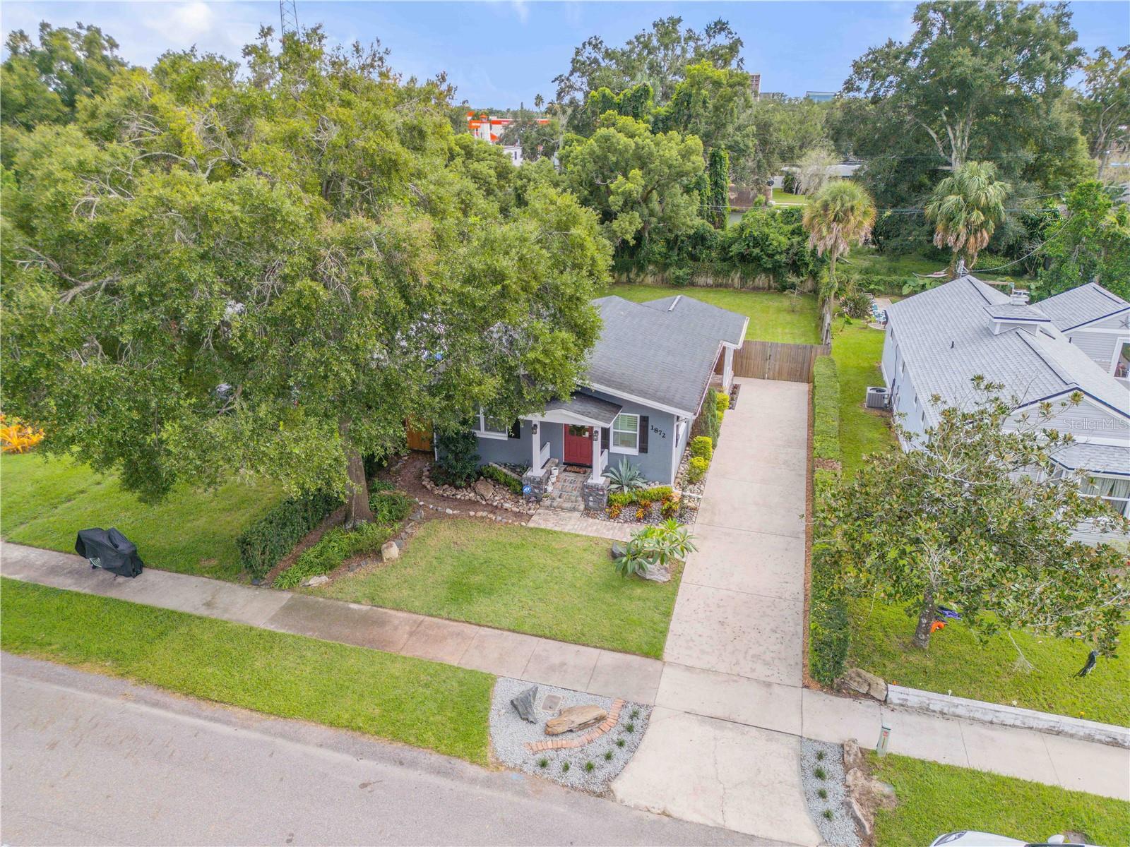 LAKE KILLARNEY - Residential