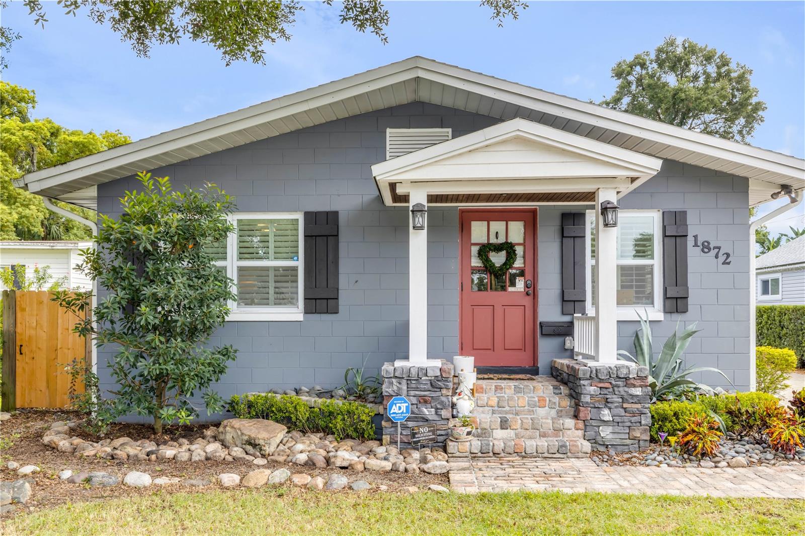 LAKE KILLARNEY - Residential