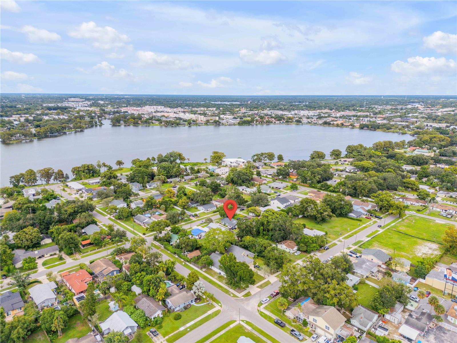 LAKE KILLARNEY - Residential