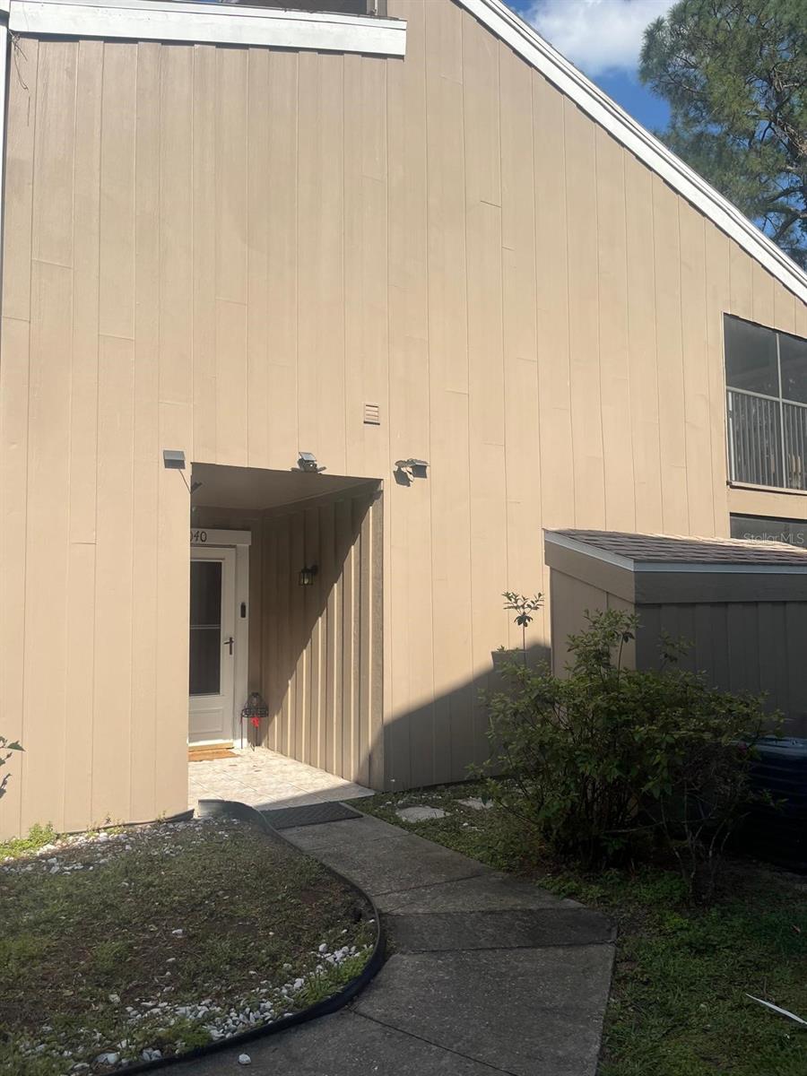 6040 PEREGRINE AVENUE A01