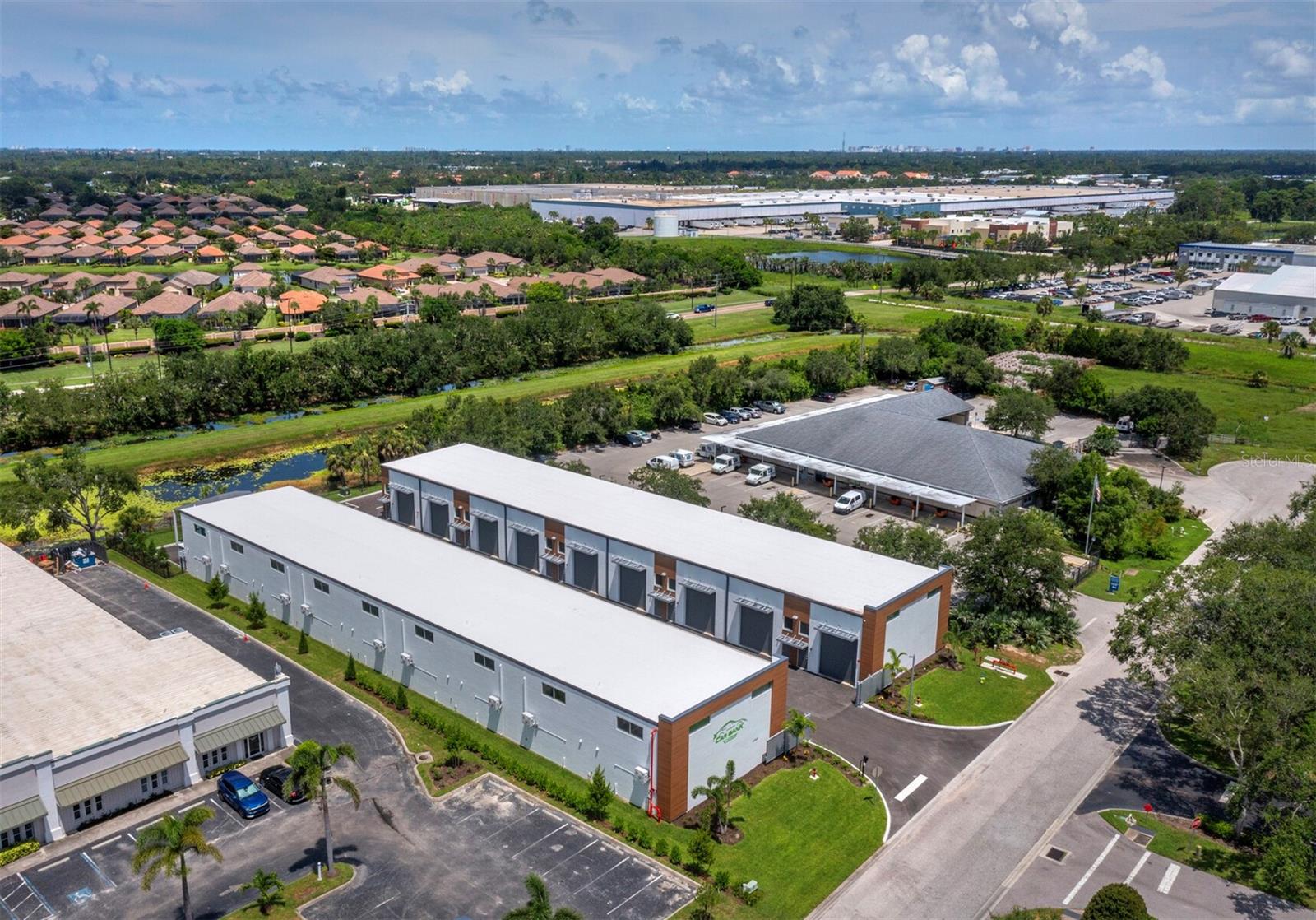 CAR BANK SRQ - Residential Lease