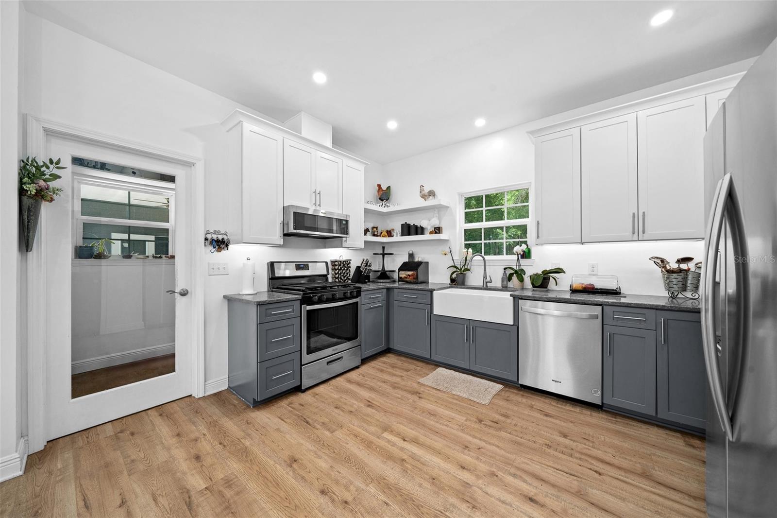 OAK RIDGE CROSSING - Residential