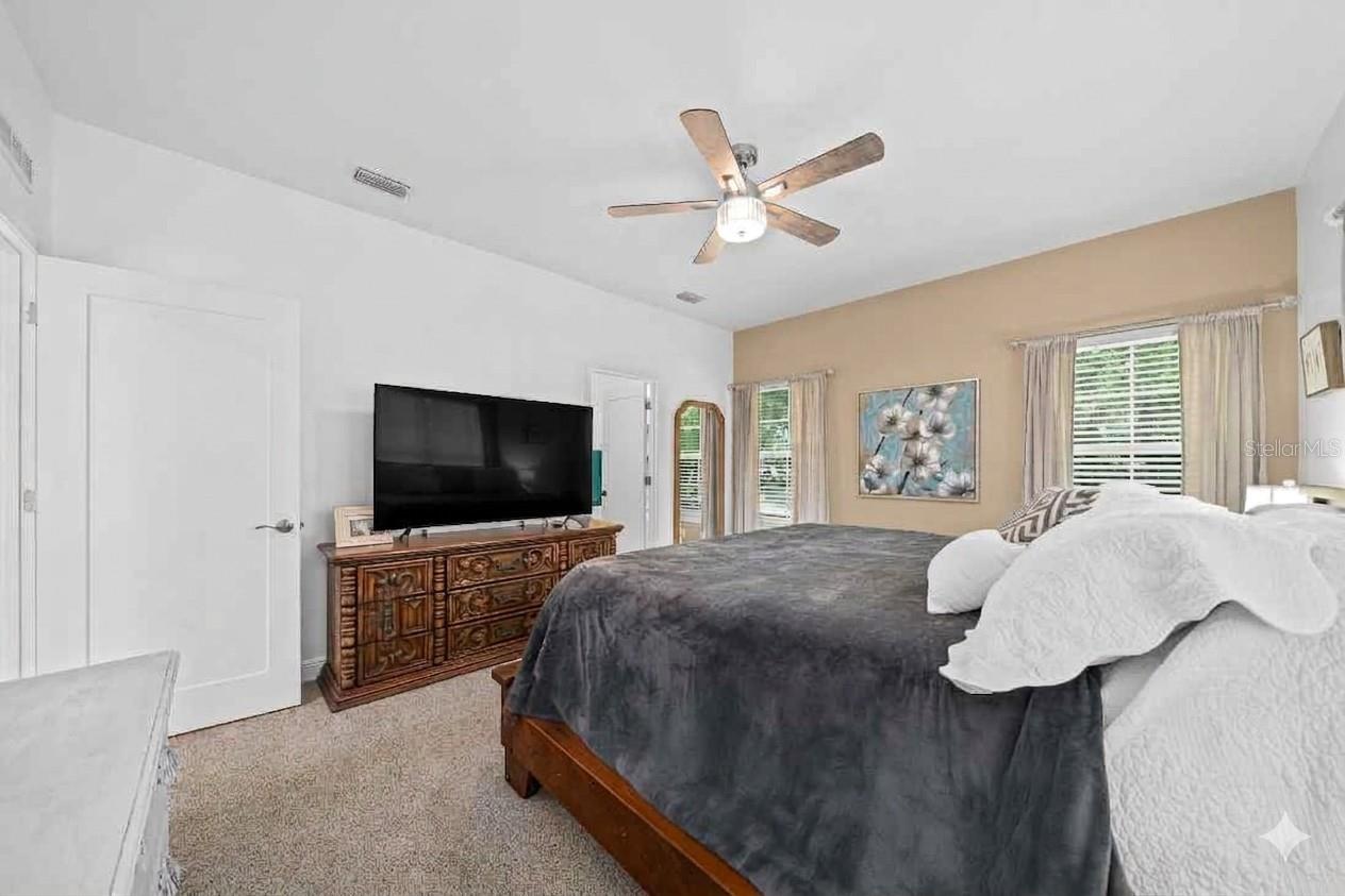 OAK RIDGE CROSSING - Residential