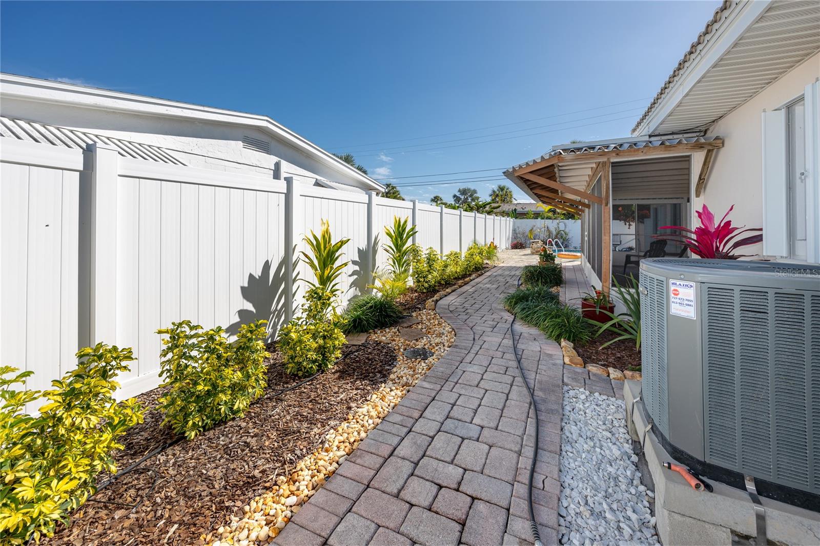 ST PETERSBURG BEACH NORTH UNIT 8 - Residential