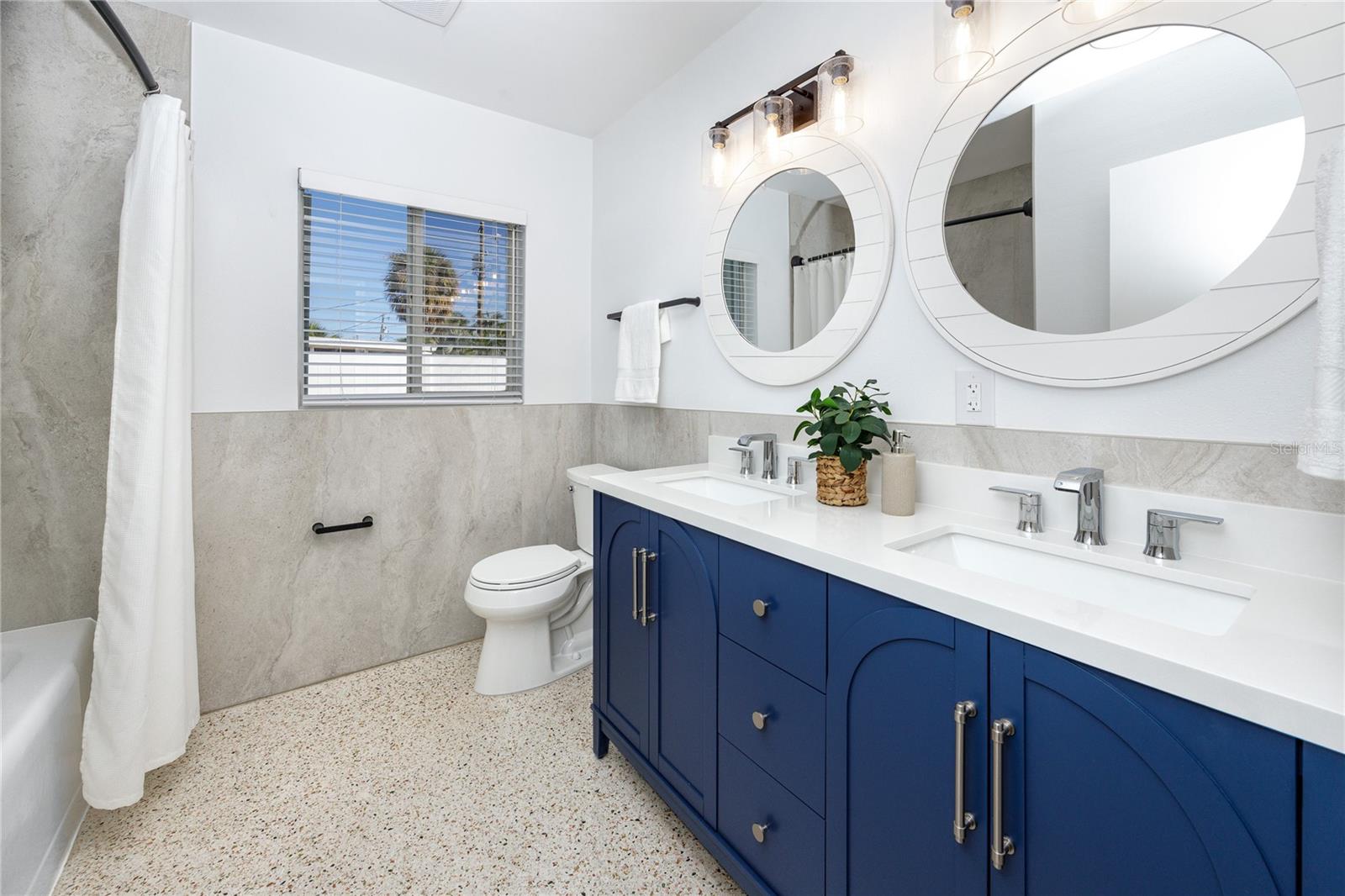 ST PETERSBURG BEACH NORTH UNIT 8 - Residential