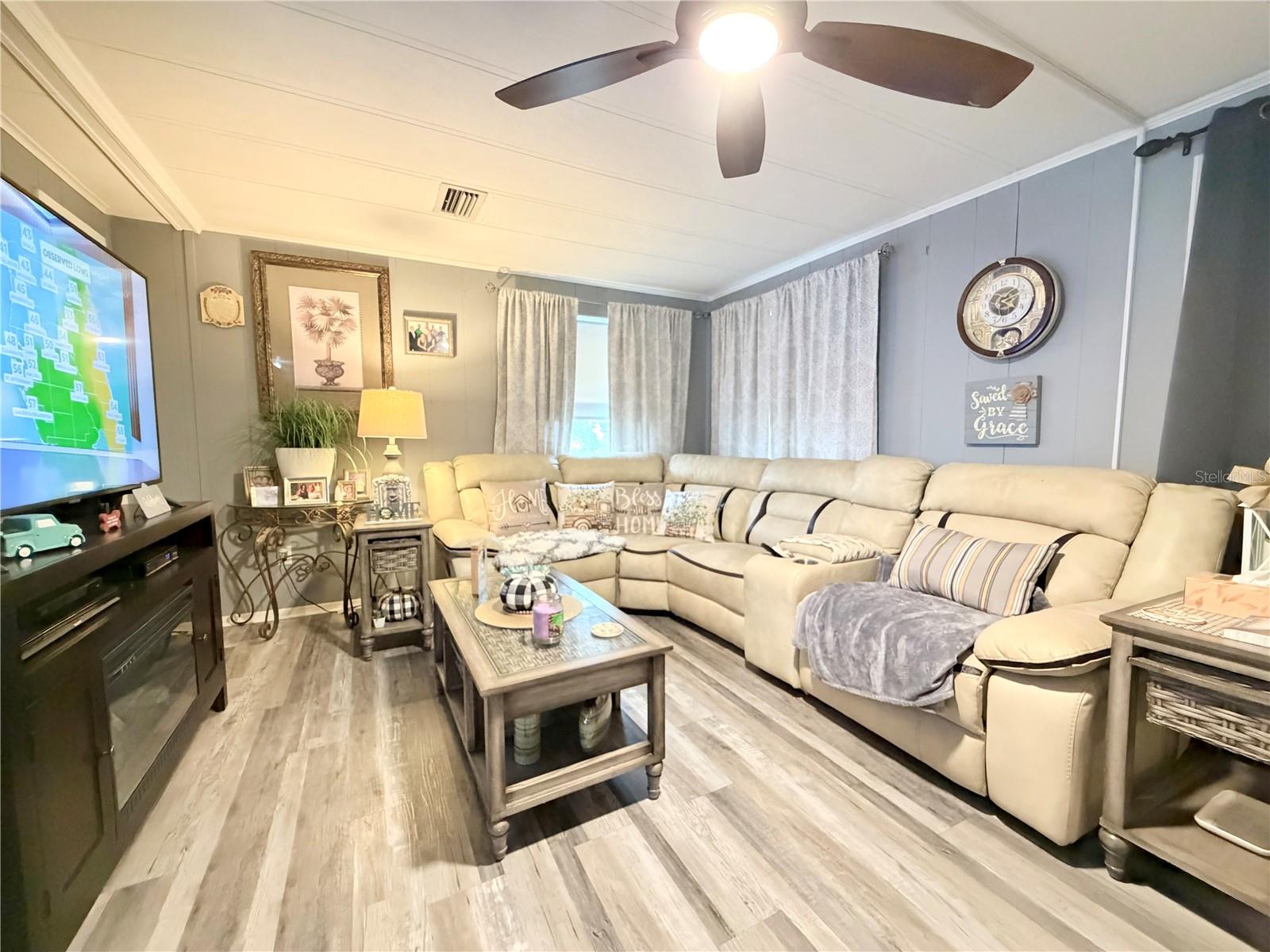 COLONY COVE MHP CO-OP - Residential