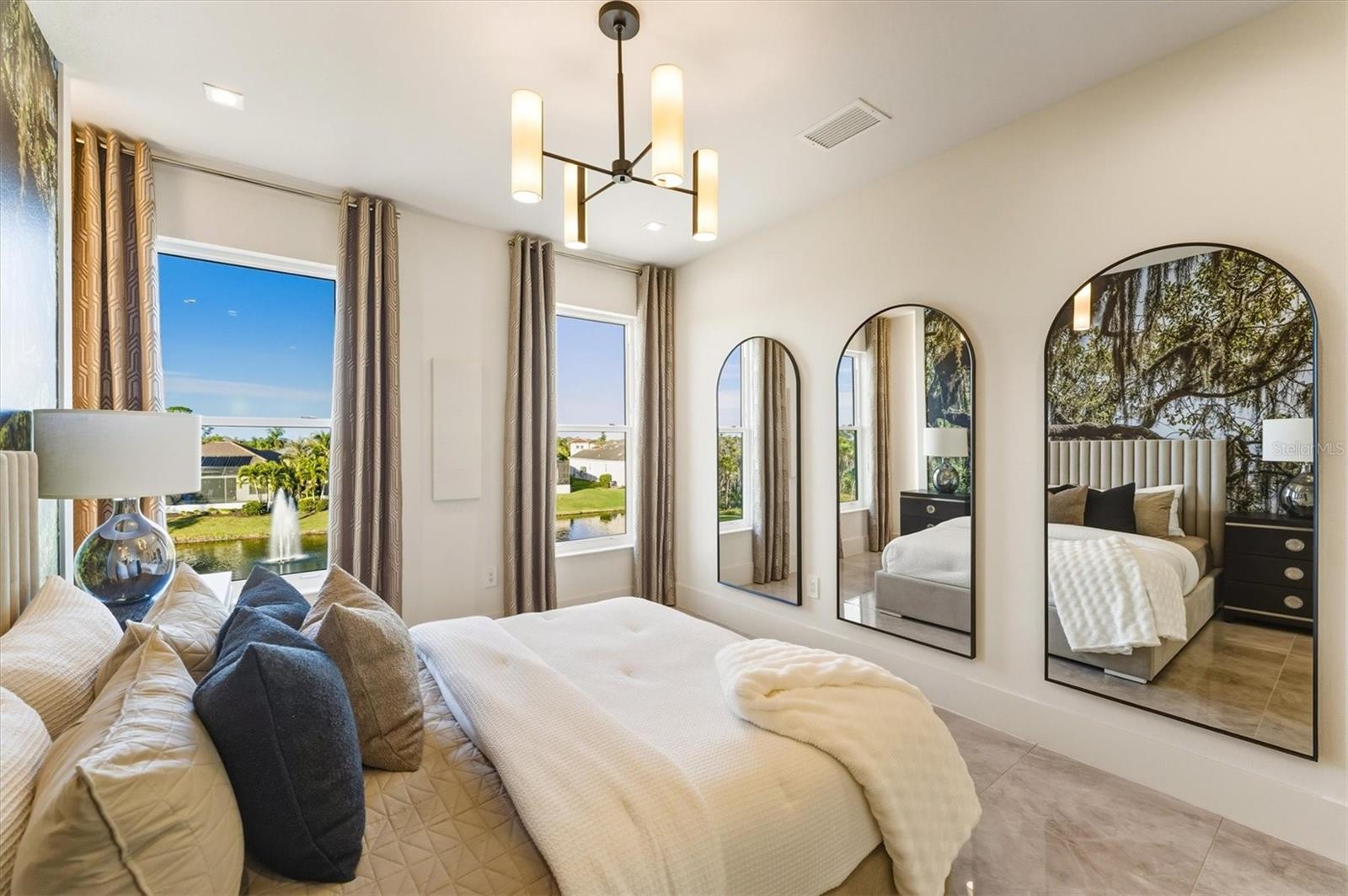 LEGENDS BAY - Residential