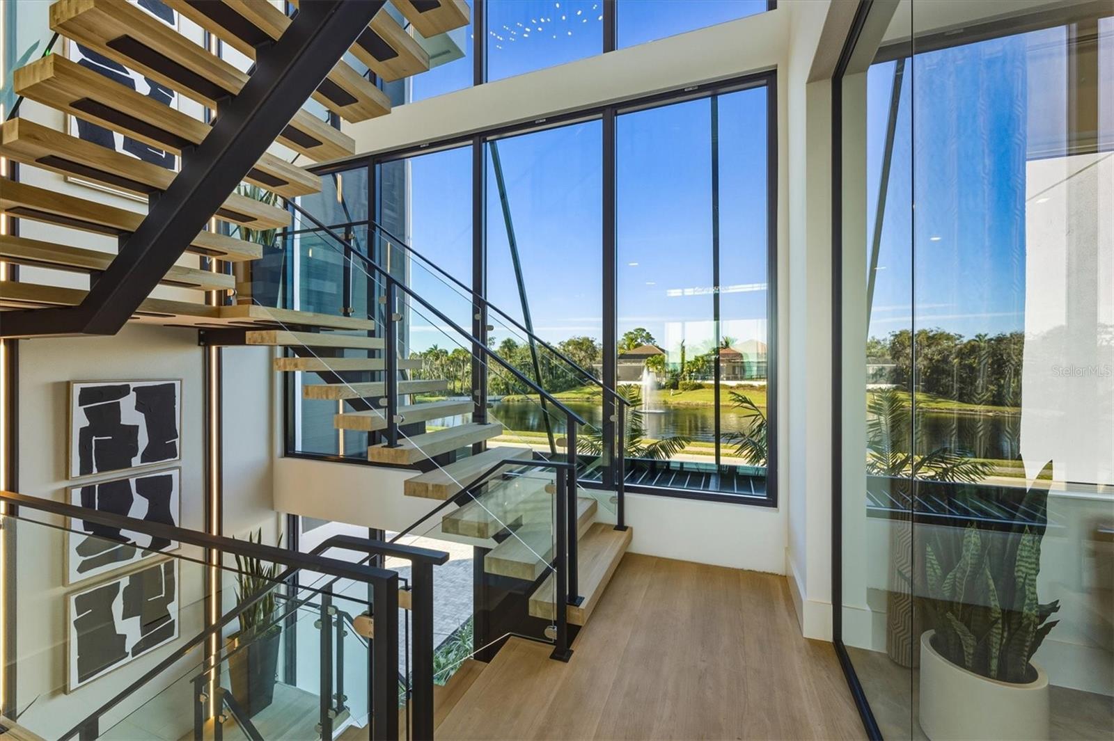 LEGENDS BAY - Residential