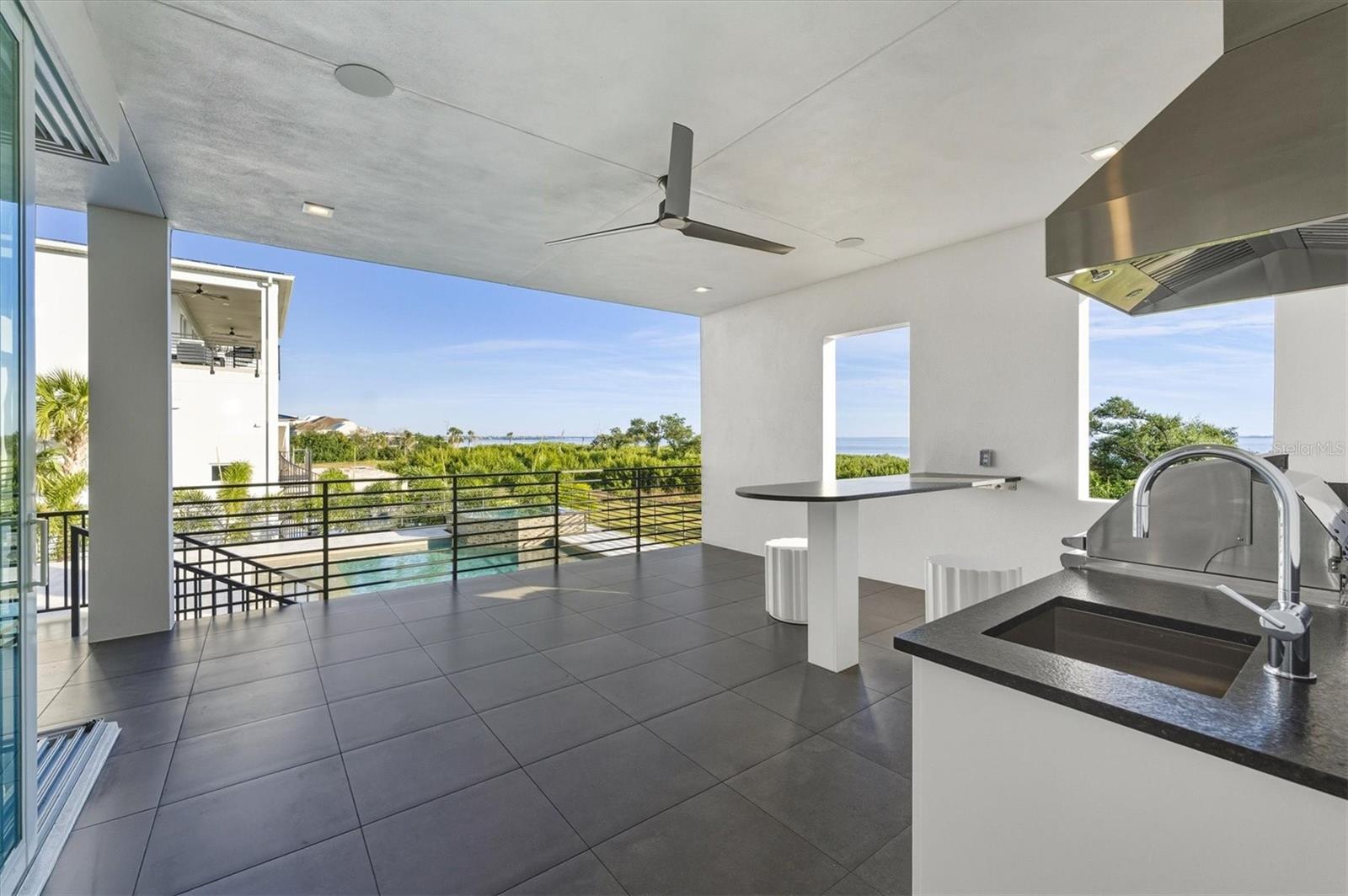 LEGENDS BAY - Residential