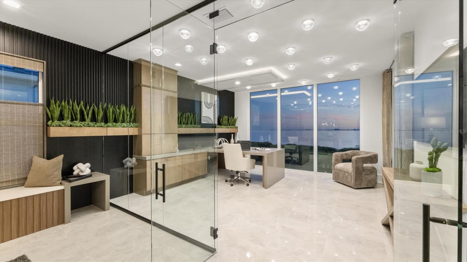 LEGENDS BAY - Residential