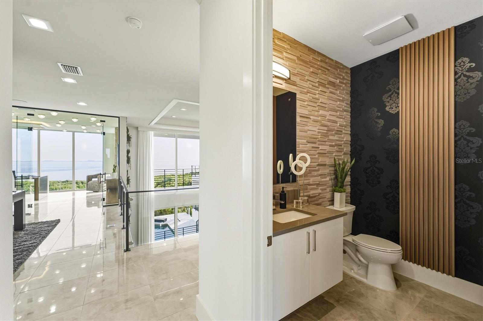 LEGENDS BAY - Residential