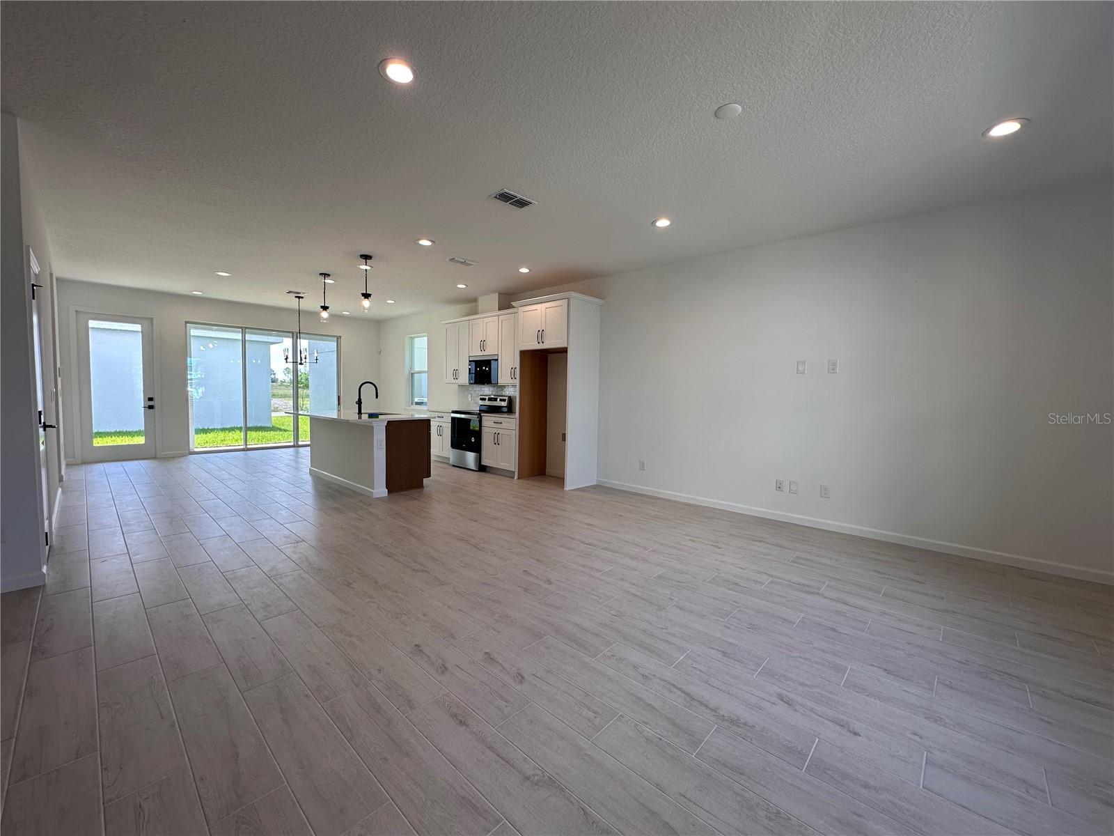 WESTHAVEN AT OVATION - Residential Lease