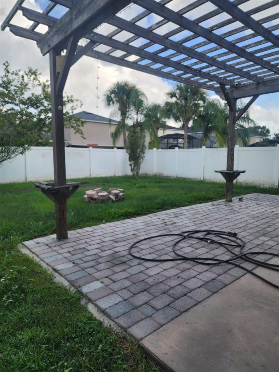 STONE CREEK UNIT 02 48 140 - Residential Lease