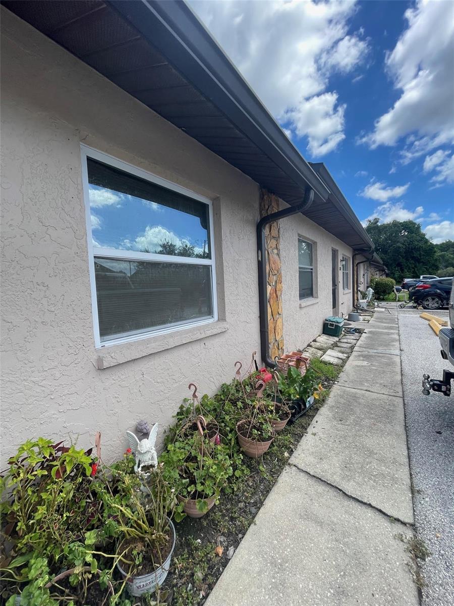 SUMMER PLACE - Residential Lease