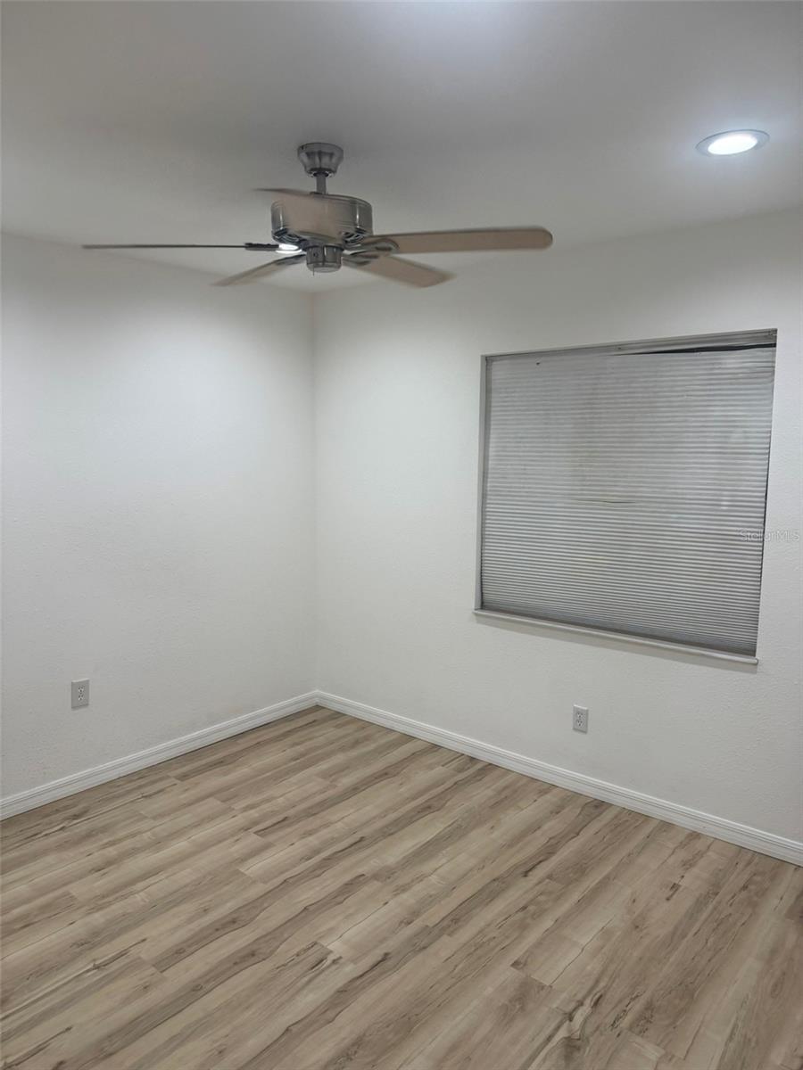 SUMMER PLACE - Residential Lease