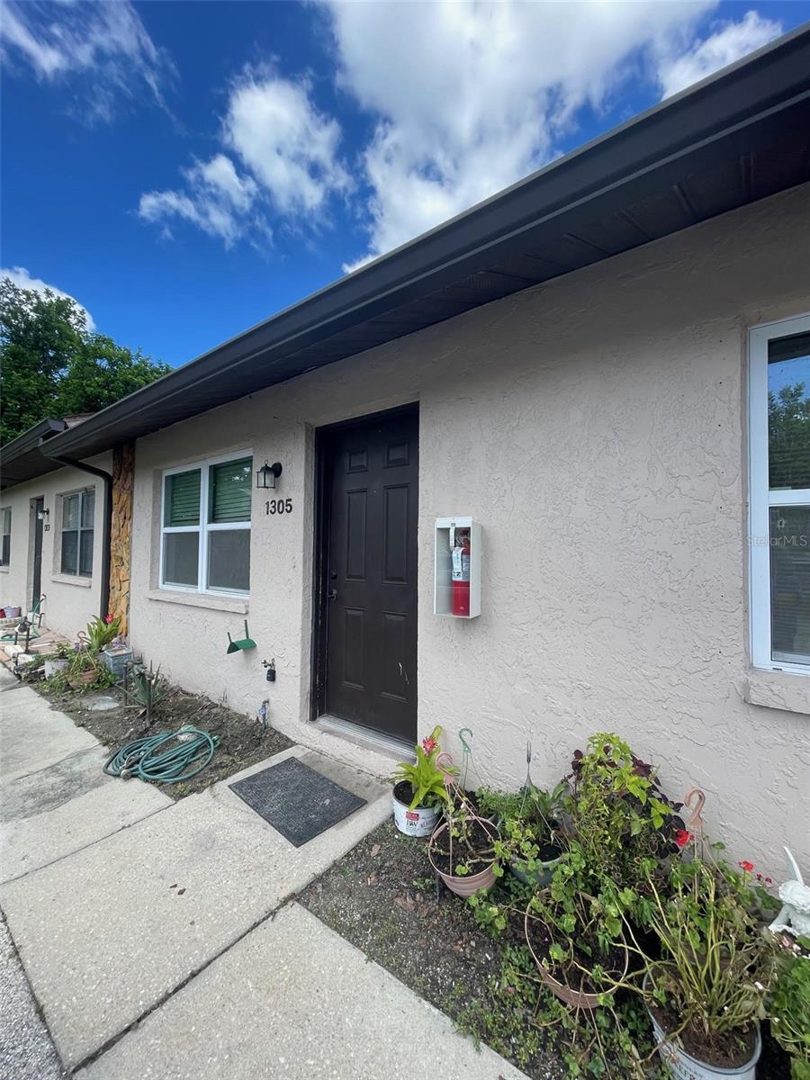 SUMMER PLACE - Residential Lease