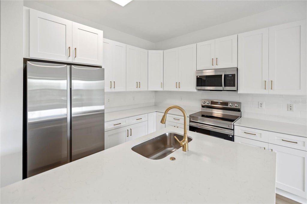 Photo of 13149 Sonoma Bend Place, Gibsonton, FL 33534 (MLS # W7890804)