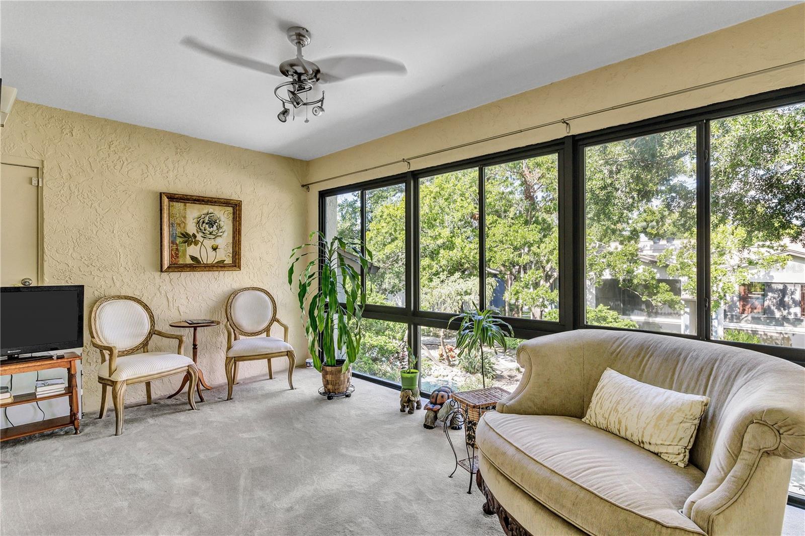 ESCONDIDO SEC 7 - Residential