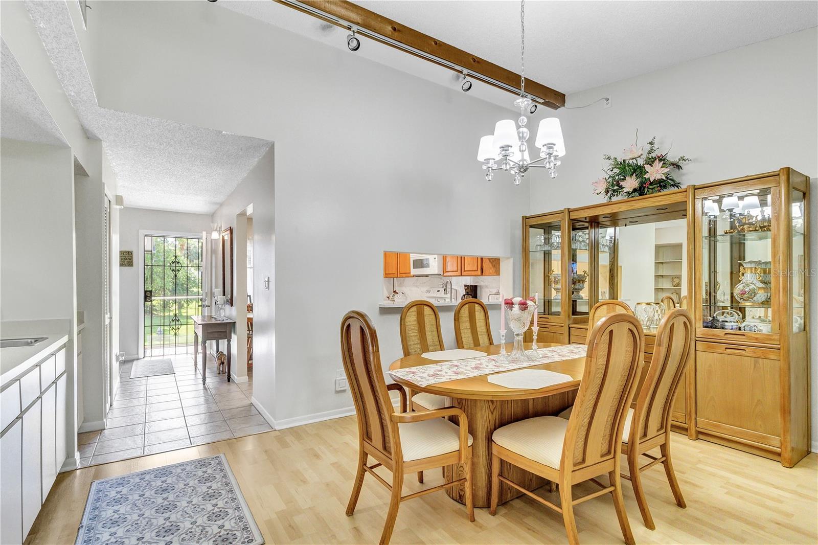 ESCONDIDO SEC 7 - Residential