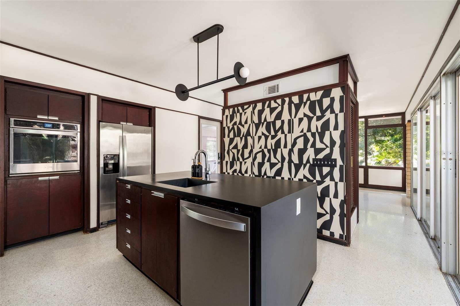 MAGNOLIA ESTATES - Residential