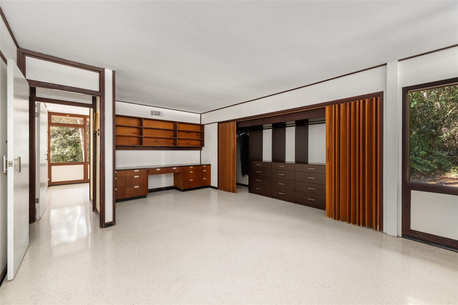 MAGNOLIA ESTATES - Residential