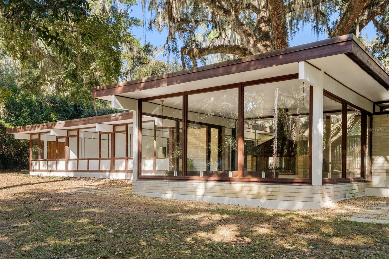 MAGNOLIA ESTATES - Residential