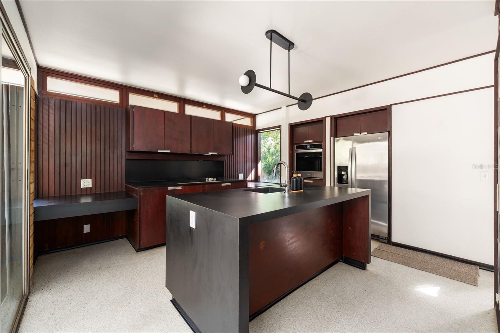 MAGNOLIA ESTATES - Residential