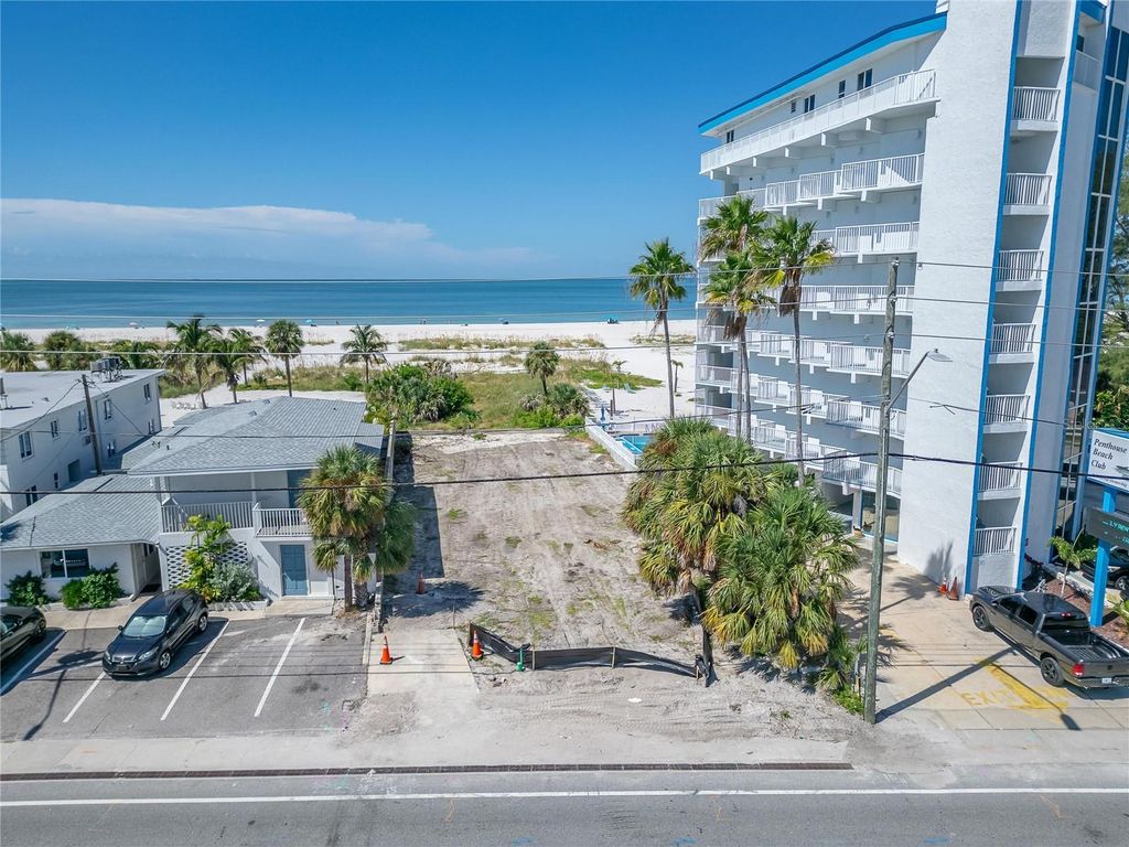 Photo of 10178 Gulf Boulevard, Treasure Island, FL 33706 (MLS # TB8434337)