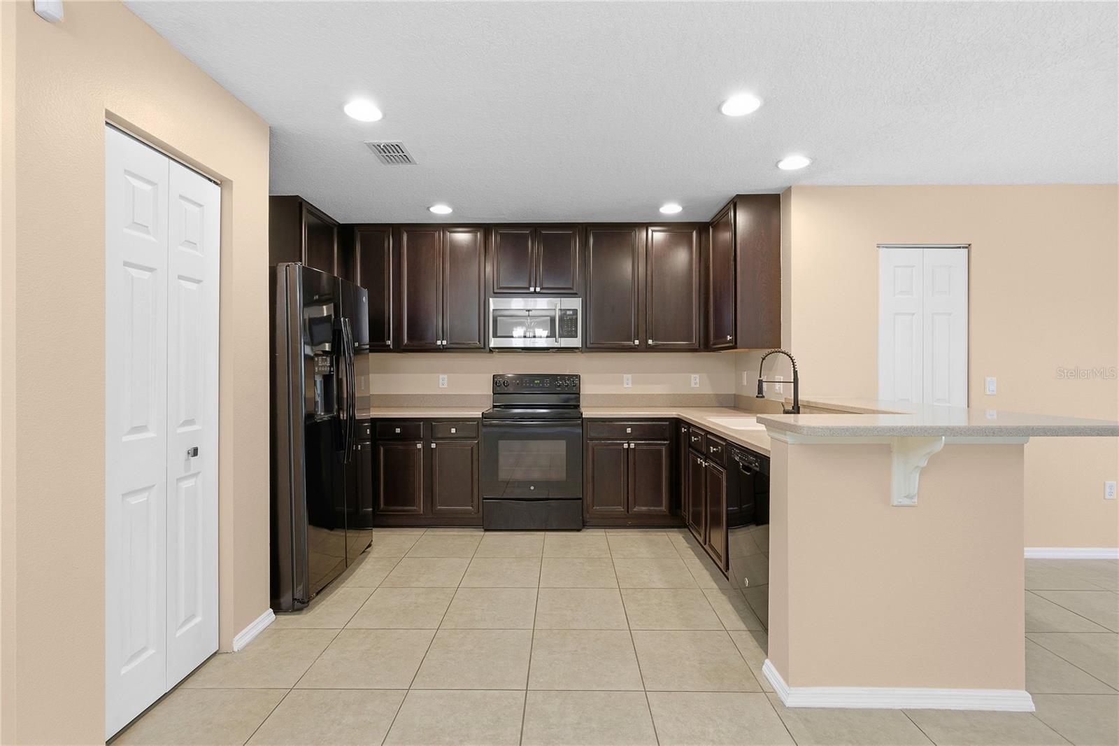 LANDINGS AT SUGAR MILL - Residential