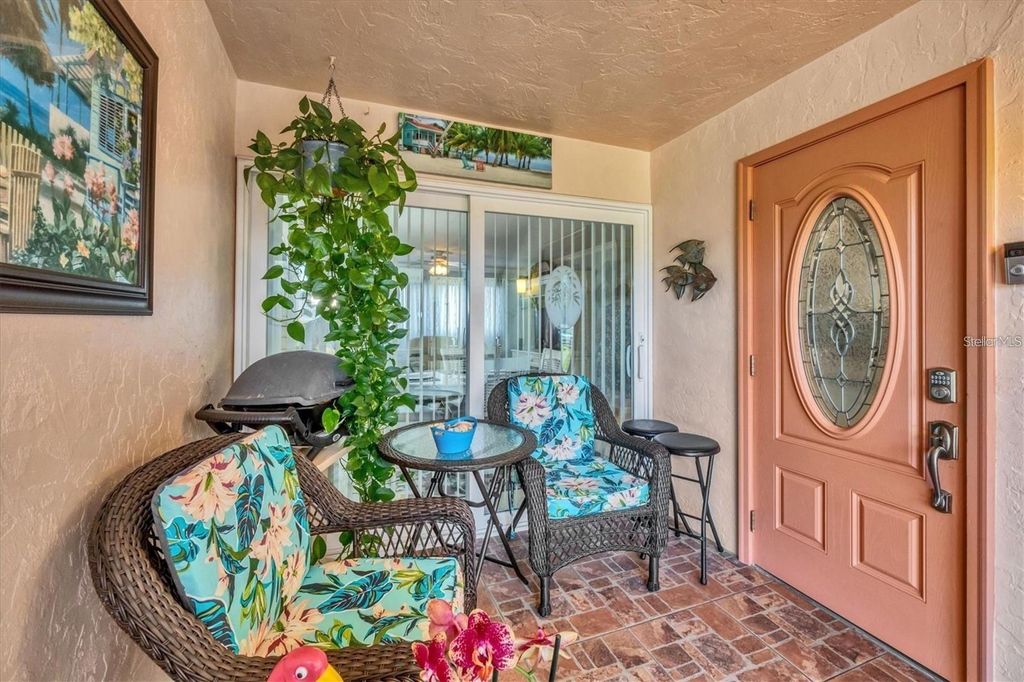 Photo of 460 Base Avenue E #113, Venice, FL 34285 (MLS # N6142467)