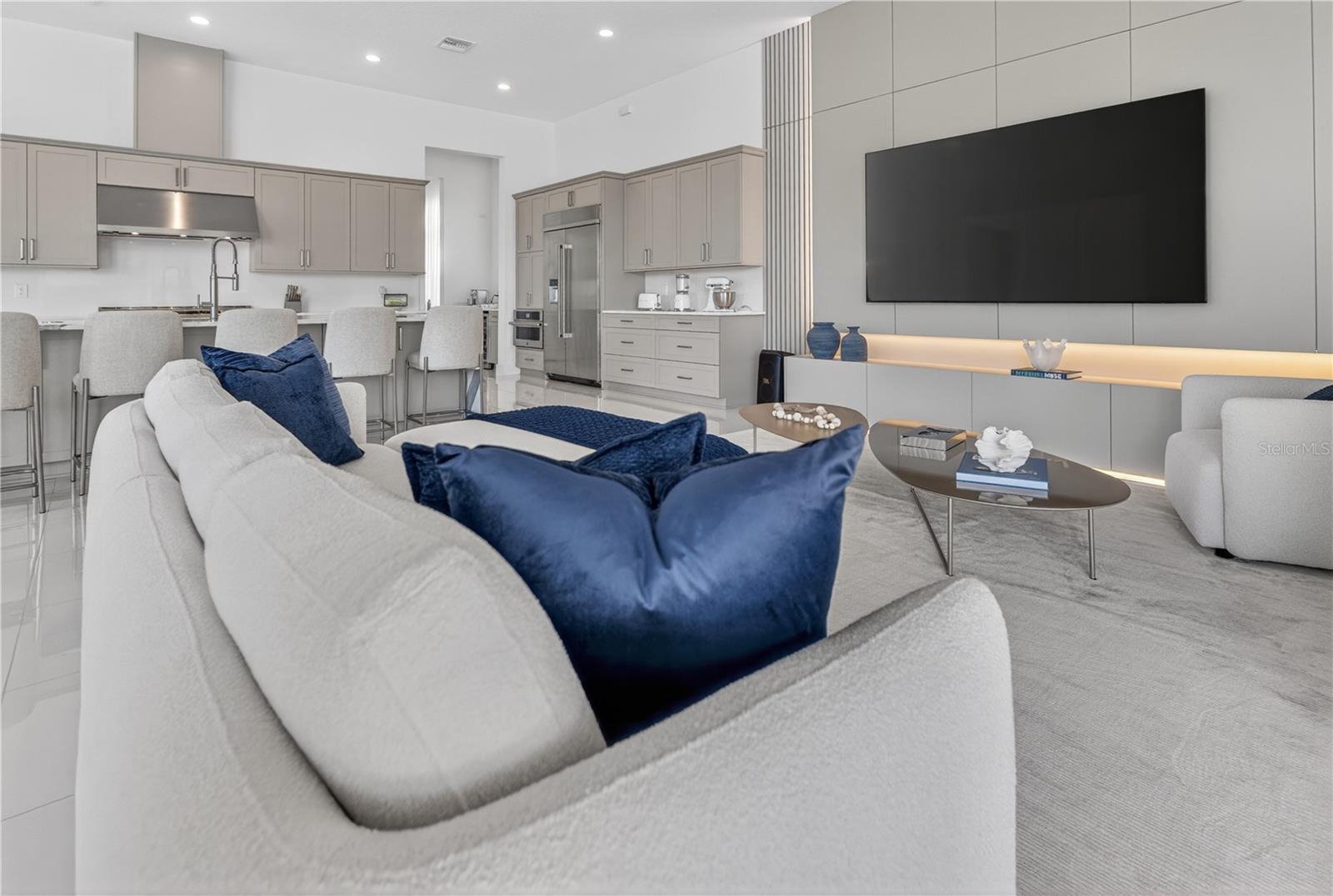 BELLA COLLINA SUB - Residential