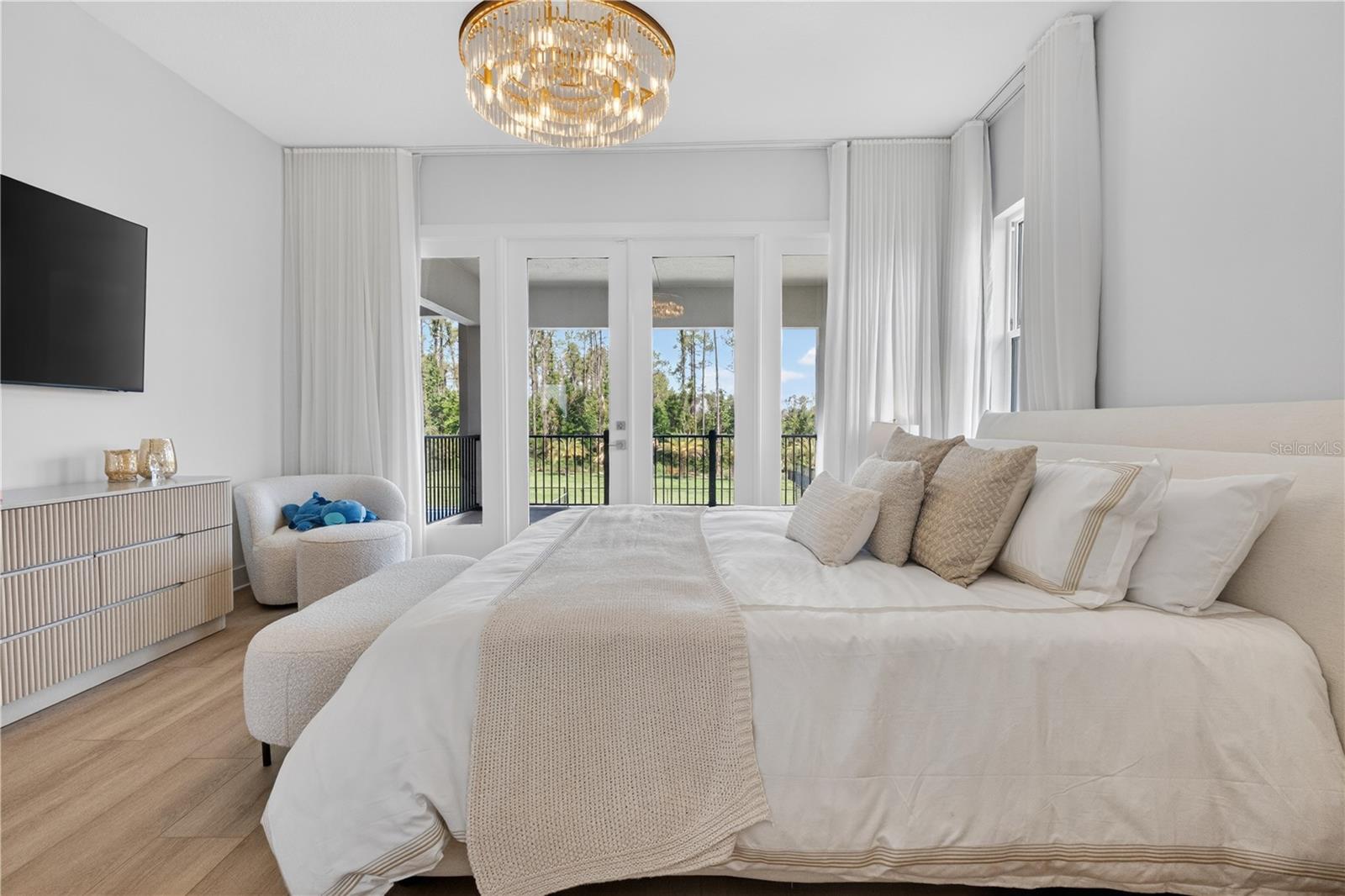 BELLA COLLINA SUB - Residential