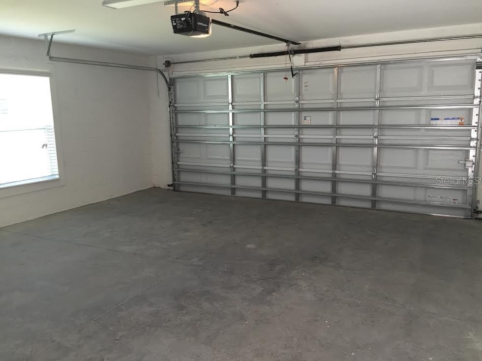 ASHLIN PARK PH 2 - Residential Lease