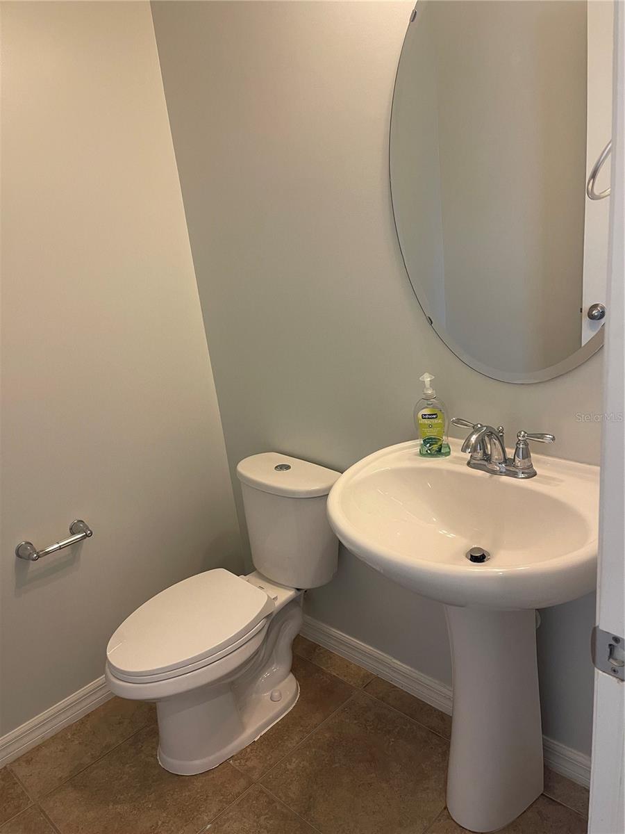 ASHLIN PARK PH 2 - Residential Lease