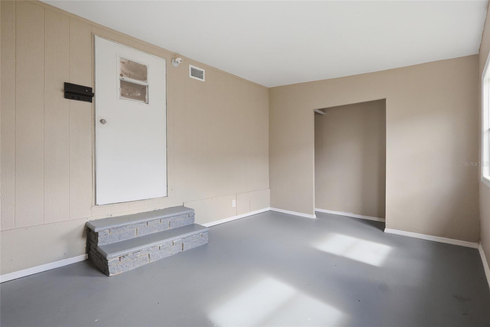 SANDALWOOD MOBILE HOME - Residential